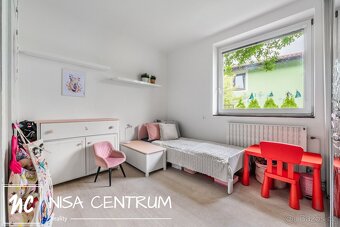 Prodej rodinného domu 270 m2 ve Stráži nad Nisou - 12