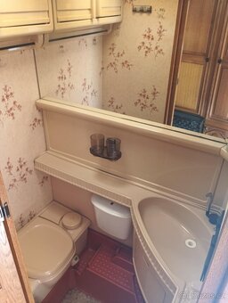 Karavan obytný přívěs Hobby xxl - 12