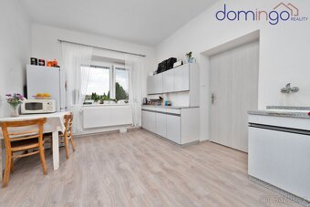 Prodej domu s rozsáhlými pozemky a stavebním potenciálem - 12
