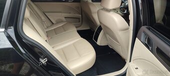 Škoda Superb 2.0 TDI 125 kW - 12
