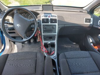 Peugeot 307 kombi SW 1.6 Hdi, nájezd 137 000 KM - 12
