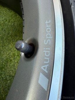 Audi A4 S4 B9 - AUDI ROTOR 245/35 R19 LETNÍ ORIGINÁLNÍ SADA - 12