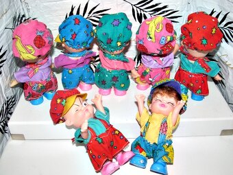 Retro sběratelské malé panenky šklebíci parta 7 rošťáků - 12