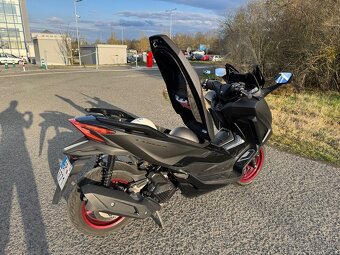 Skútr Honda Forza 125i - Special edition - 12