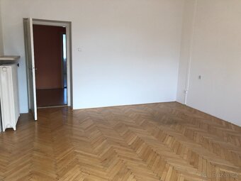 Pronájem bytu 2+kk 85 m² Švermova, Olomouc - 12
