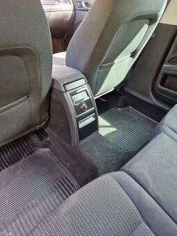 Škoda Superb combi 2,0 TDI 125kw 4x4 manuál r.v.2013 - 12