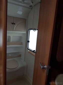 Hobby Exellent 560 UFE - 12