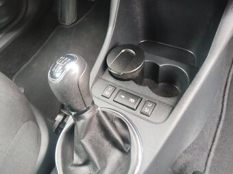 Škoda Roomster 1,2tsi,63kw,klima,serviska,2013 - 12