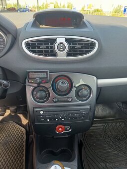 Renault Clio Grandtour - 12