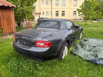 Havarovaná Mazda MX-5 NC PRHT 2011 - 12