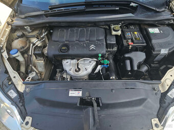 Citroen C4 1.4I 16V - 12