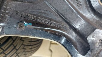 CELOROČNÍ kola s Pirelli 235/55 R19 - 12