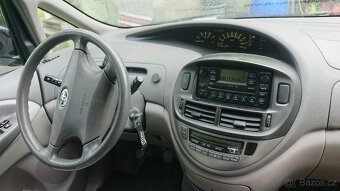 Toyota previa 2 - 12