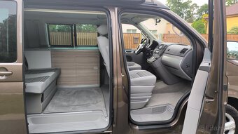VW T5 California 2.0 TDI - 12
