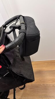 Kočárek Babyjogger Summit X3 - 12