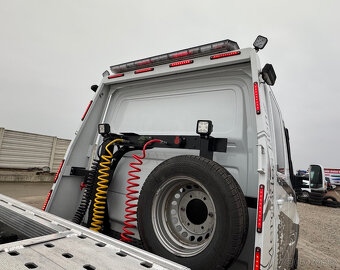 Mercedes-Benz Sprinter ťahač návesu aj s návesom - 12