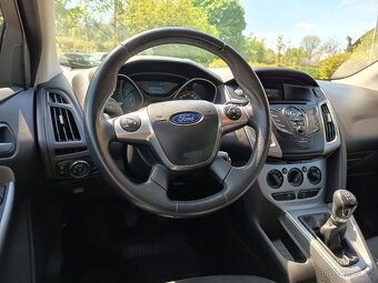 Ford Focus, 1.0i 74kW COMBI - 12