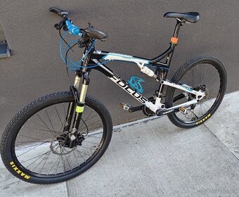 Celo-odpružené horské kolo FOCUS - 12