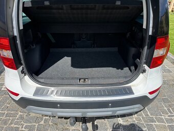 ŠKODA YETI 2014 2.0TDI 4x4 OUTDOOR XENONY ALCANTARA - 12