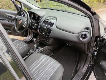 FIAT GRANDE PUNTO EVO  1.4i-8V  /57 kW/. - 12