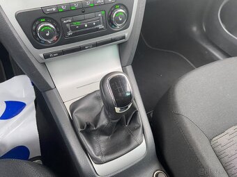 Škoda Octavia 1.4 TSi Výhřev,ALU,Senzory - 12