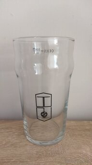 Pivní sklenice 0,5 l - 12
