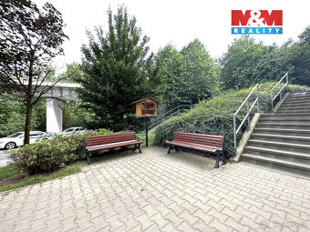 Pronájem bytu 1+kk, 37 m², Praha, ul. Nademlejnská - 12