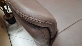 Kožená sedací souprava ve tvaru U - 12