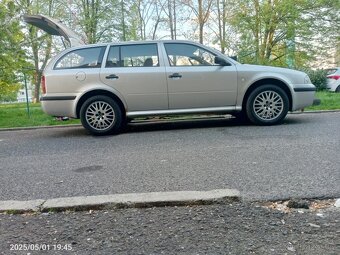 Škoda Octavia - 12