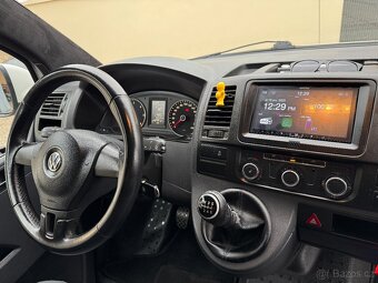 Volkswagen Caravelle T5.1 2011 103KW DPH - 12