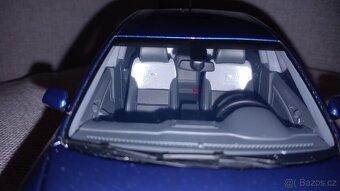 1:18 skoda octavia Rs - 12