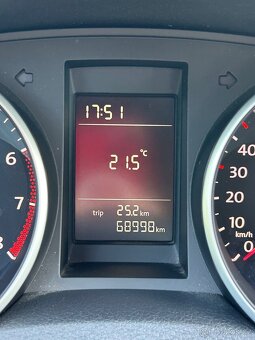 Volkswagen Golf VI, 6, najeto 68 tisíc, 1.4i benzín - 12