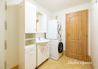 Pronájem bytu 2+kk, Tatarkova, Háje, 21900 Kč/měs, 71 m2 - 12