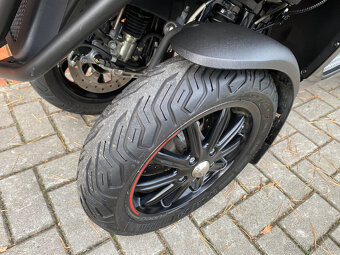 Gilera Fuoco 500 LT (2015) - 12