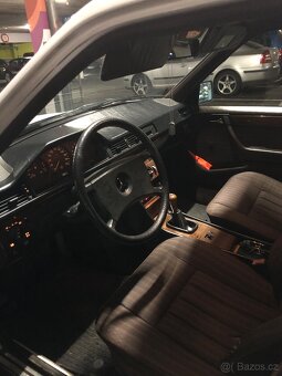 Mercedes Benz W124 300D - 12