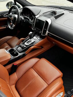 Porsche Cayenne S V8 diesel, 135t km, tažné 3500kg - 12