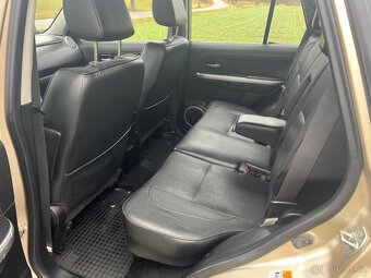 SUZUKI GRAND VITARA II 2.0i 103kw BENZIN MANÁL 4X4 BEZ KOROZ - 12