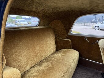 Citroën Traction Avant 11BN z roku 1955 - 12