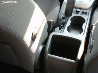 Ford Focus 1,6 16V kombi PDCvyhř.sklo,servisFORD,101tis.km - 12