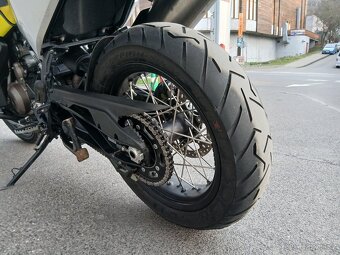 Husqvarna Norden 901 (2022/35500km) - 12