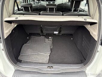 Renault Scénic, 1.2i, 97kw Původ ČR,1 maj. Man - 12