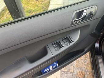 Škoda fabia 1.9tdi RS 96kw - 12