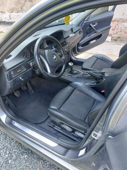 Prodám BMW 320 xDrive - 12