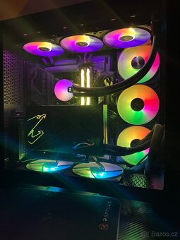 Výkonný herní počítač - 12