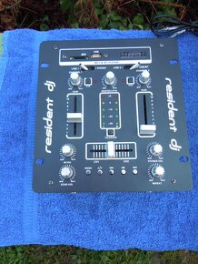 DJ  MIXER + AUNA  ST - 2000  REPRO - 12