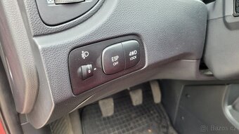 Kia Sportage 2.0 i 4x4 - 12