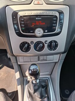 Ford Focus 2 combi 2.0 nafta 100 kw - 12