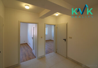 Byt 3+kk po kompletní rekonstrukci k pronájmu, Karlovy Vary  - 12