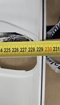 Prodám zadní nárazník na obytné vozidlo či karavan - 12