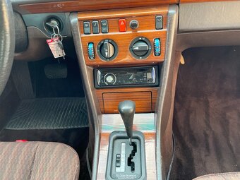 w124  200 benzin AUTOMAT - 12
